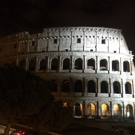Alloggio Turistico Al Colosseo Bed and Breakfast Rom Eksteriør billede