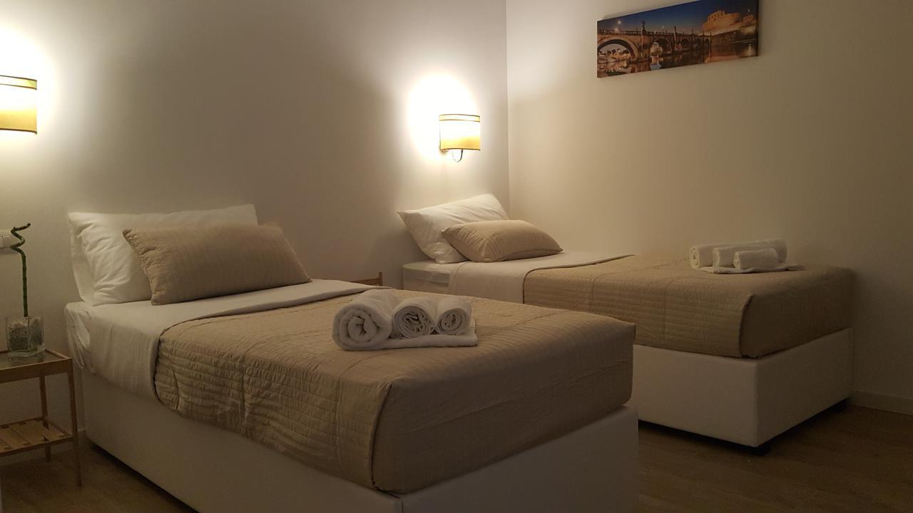 Alloggio Turistico Al Colosseo Bed and Breakfast Rom Eksteriør billede